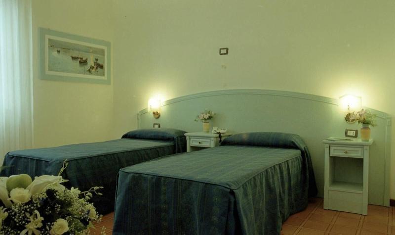 Mercede 2 Hotel 3*